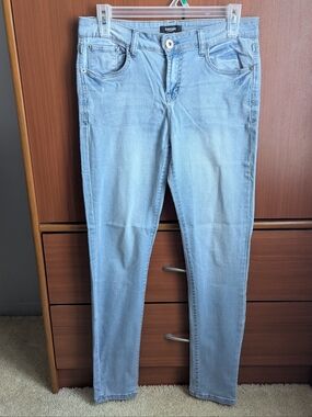 Kensie light blue skinny jeans size 8/29